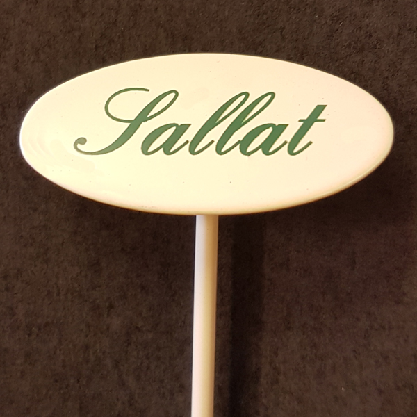 Sallat skylt liten på spjut
